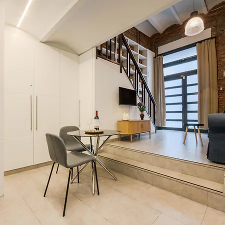 Novus Homes Plaza Espana Appartamento